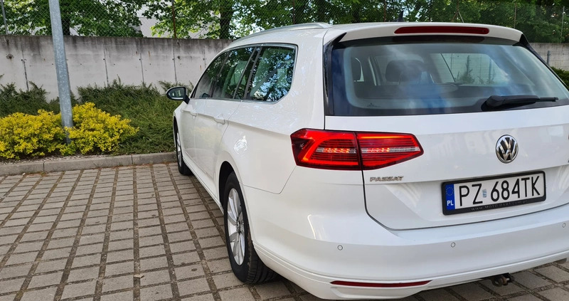 Volkswagen Passat cena 46950 przebieg: 278000, rok produkcji 2016 z Kostrzyn małe 667